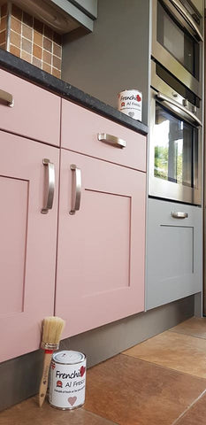 Pink kitchen Frenchic Paint Finland.