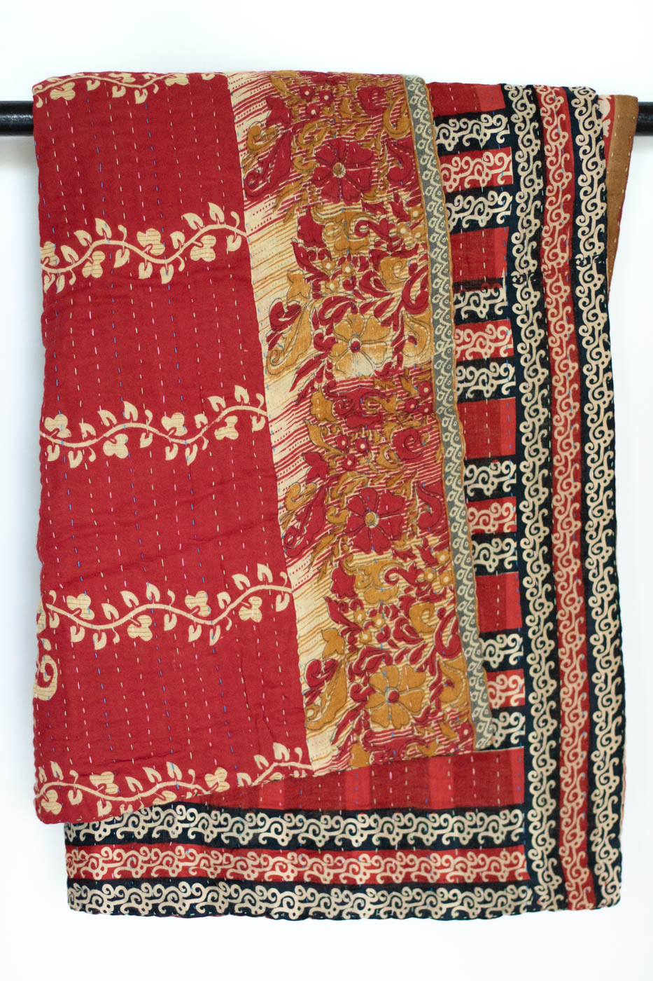 Kantha Cotton Quilts & Throw Blankets Page 2 - dignify