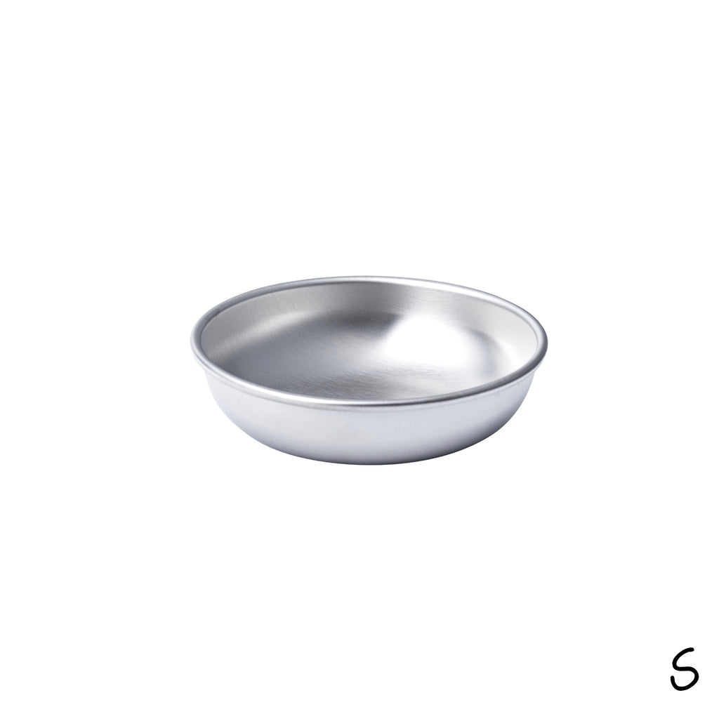 https://cdn.shopify.com/s/files/1/0179/1441/products/DogBowls_SmlSgl_Final2000_f7af6f70-c552-4e34-bd76-4319350d6d05_1024x1024.jpg?v=1665253749