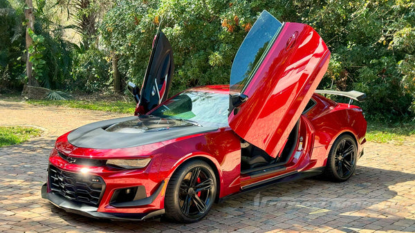 Check out Chuck’s 2021 Camaro ZL1 1LE with Lambo Doors manufactured by Vertical Doors, Inc. in Lake Elsinore, California.