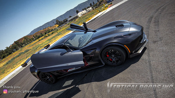 @julian_physique  Chevrolet Corvette C7 Z06 from California featuring ZLR Doors Conversion Kit from Vertical Doors, Inc.