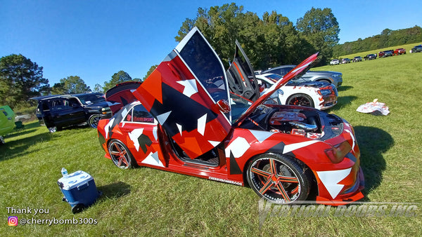 Check out @cherrybomb300s Chrysler 300 from Florida featuring Vertical Lambo Doors Conversion Kit from Vertical Doors, Inc.