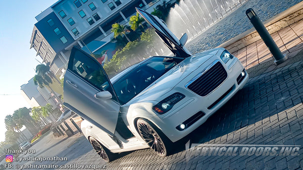 Check out Jonathan's @yashirajonathan Chrysler 300 from Puerto Rico featuring Vertical Doors, Inc. door conversion kit. AKA "Lambo Doors"