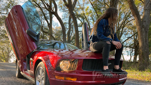 Ford Mustang from Florida featuring vertical lambo door conversion kit by Vertical Doors, Inc. VDCFM0510 Eleanor #fordmustang #Ford #mustang #roush #5thgen #gt #cobra #shelby #VerticalDoorsInc #LamboDoors #VerticalDoors #USA 