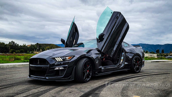 https://verticaldoors.com/collections/ford-mustang/products/ford-mustang-2015-2023-vertical-lambo-doors-kit