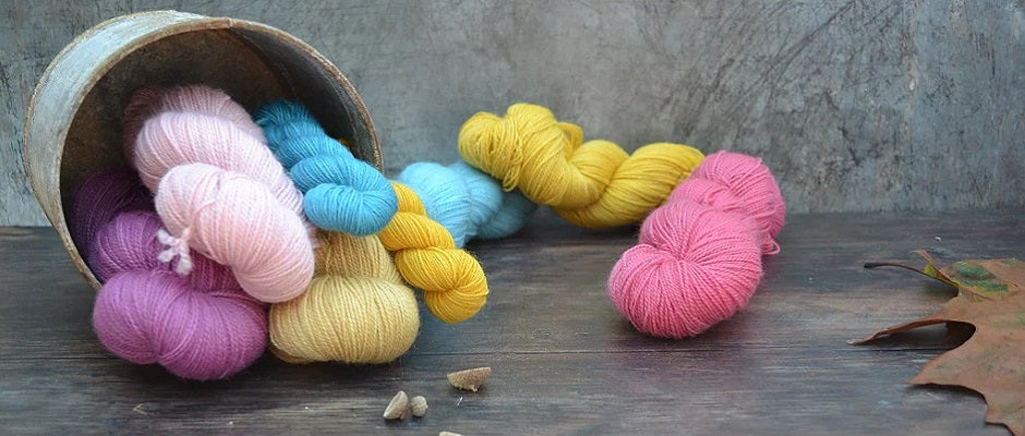 YarnShop - Hand dyed yarn, dyed with natural dyes only