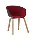 Eetkamerstoel Odder is een stijlvolle stoel voor jouw eetkamer of woonkamer. Deze minimalistische kuipstoel met arm- en rugleuning is verkrijgbaar in meerdere kleuren en geeft jouw interieur een vrolijke boost.