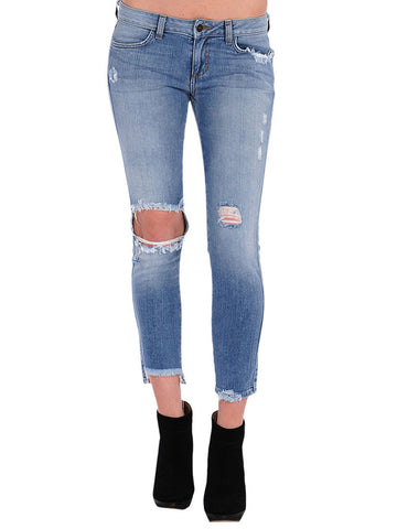 Ripped knee frayed hem blue jeans coachella festival summer style