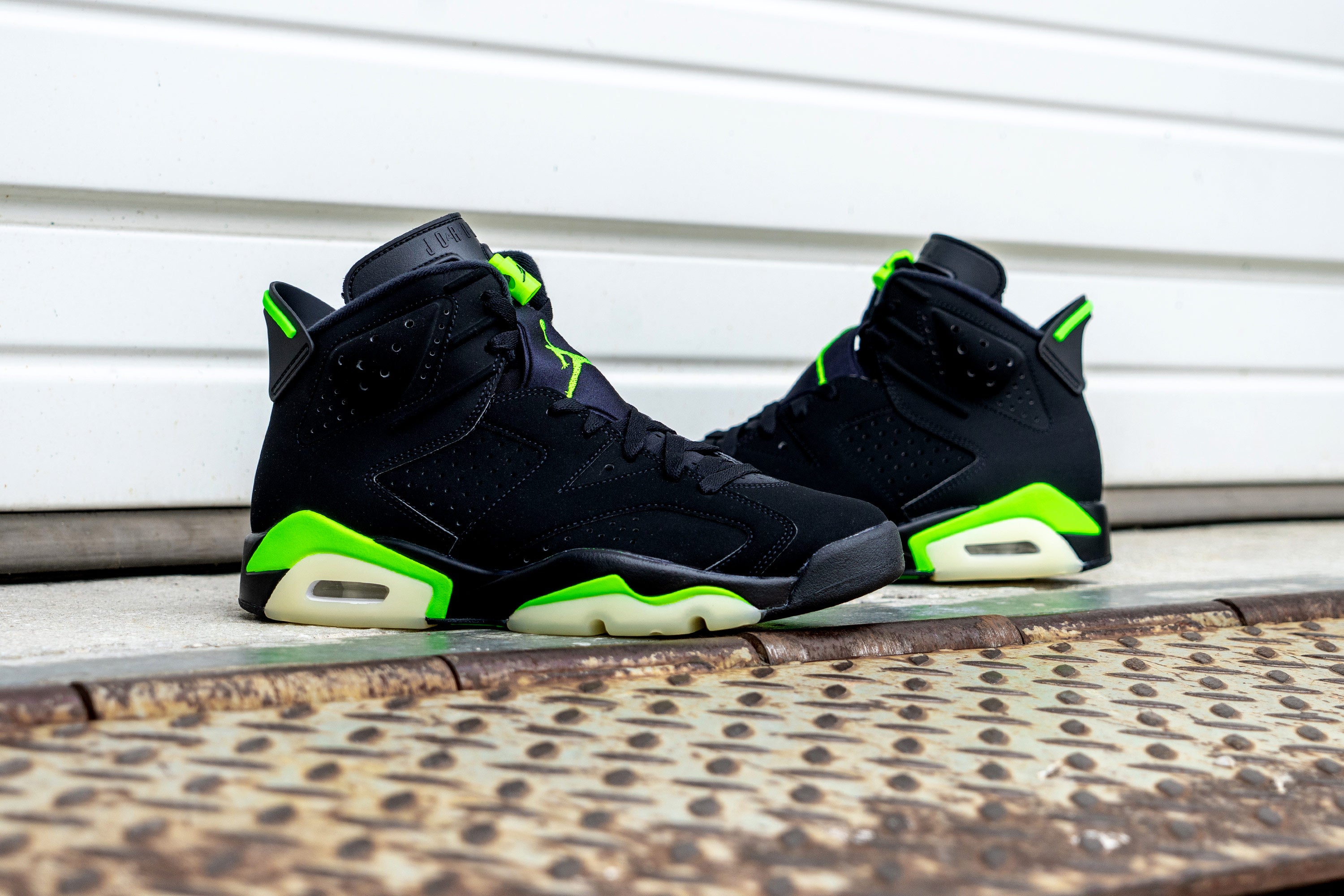 electric green air jordan 6