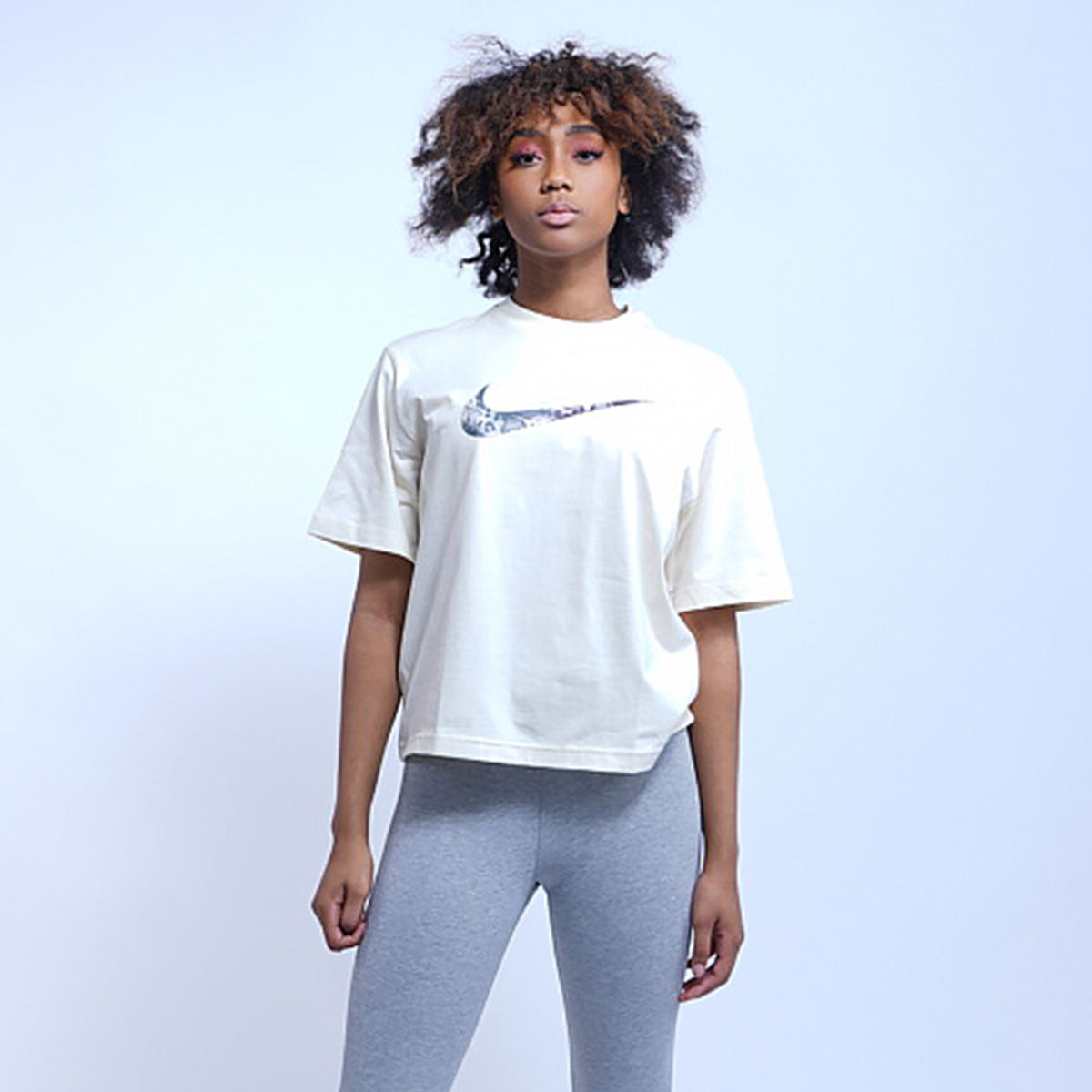 Nike Sportswear Boxy Tee