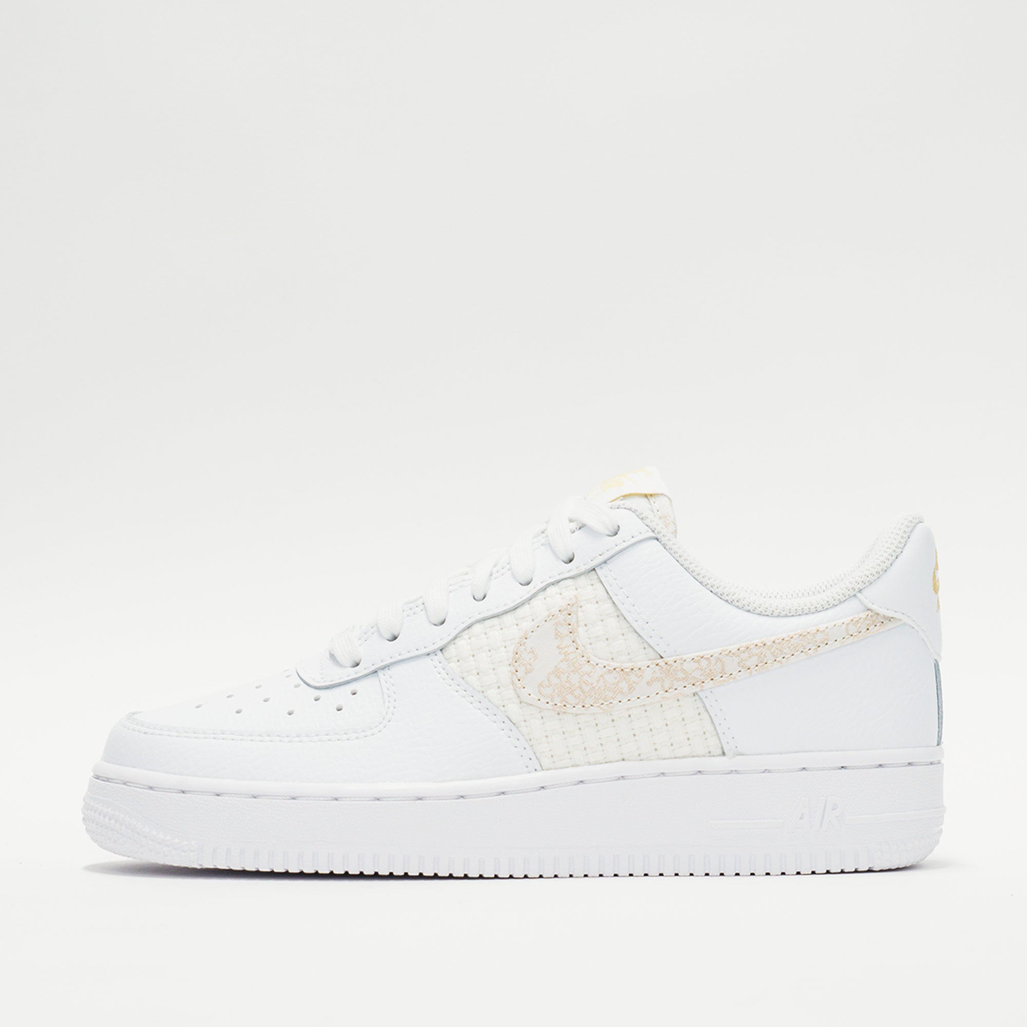 Nike Air Force 1 07 (W)