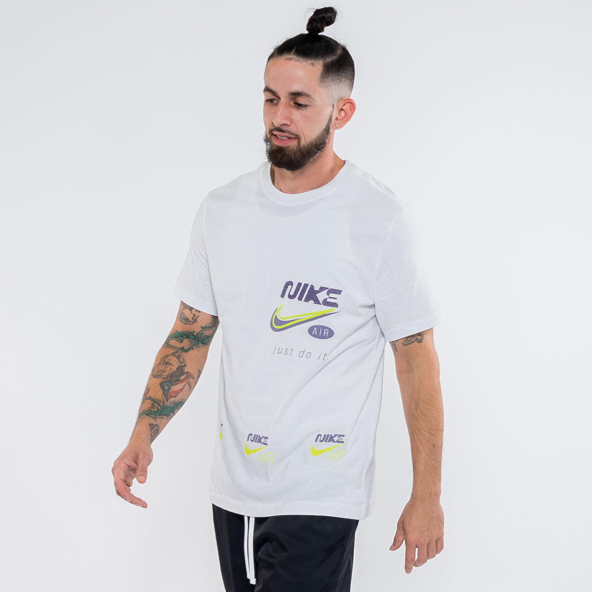 Een deel hebzuchtig Grommen White Collared Shirts - 100 – LightegyShops - Nike Feng Chen Wang Pullover  & Strick – DD1372