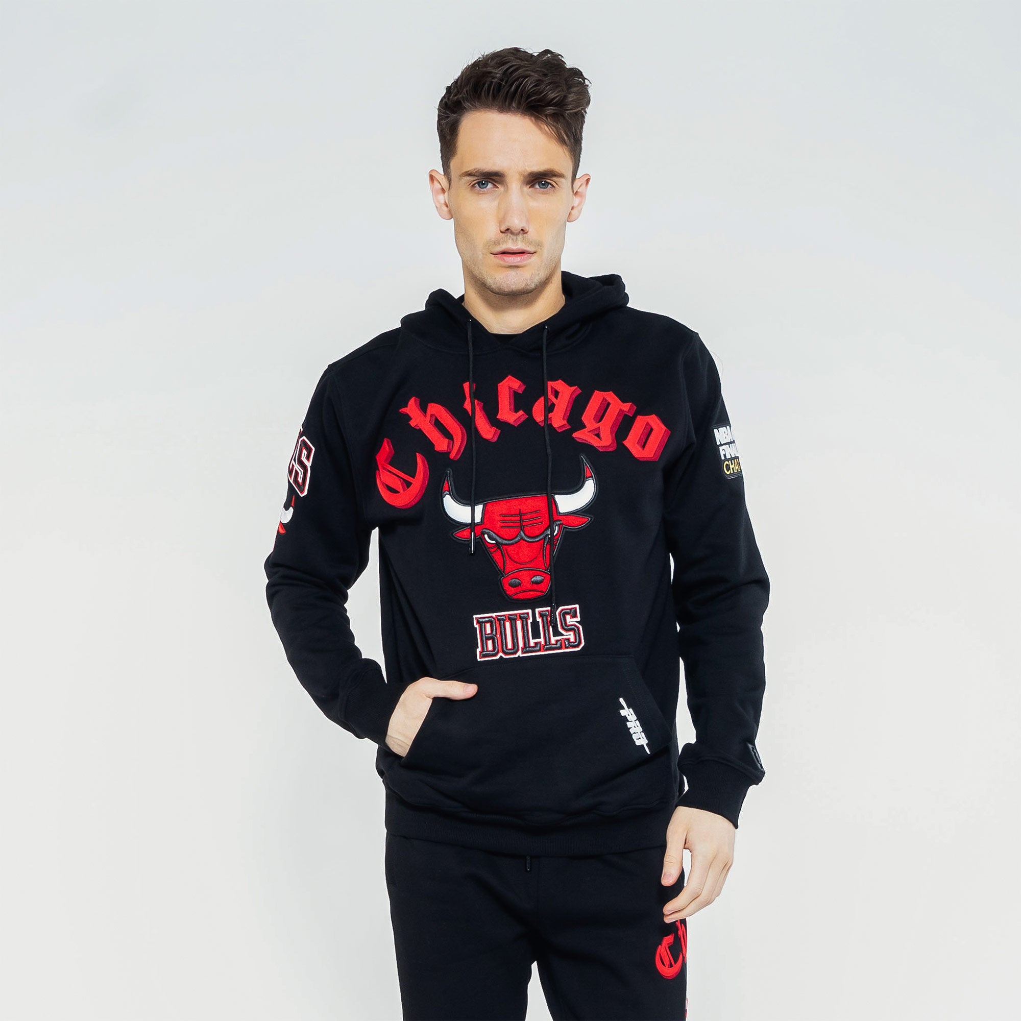Pro Standard NBA Chicago Bulls Luxury Athletic Collection Hoodie