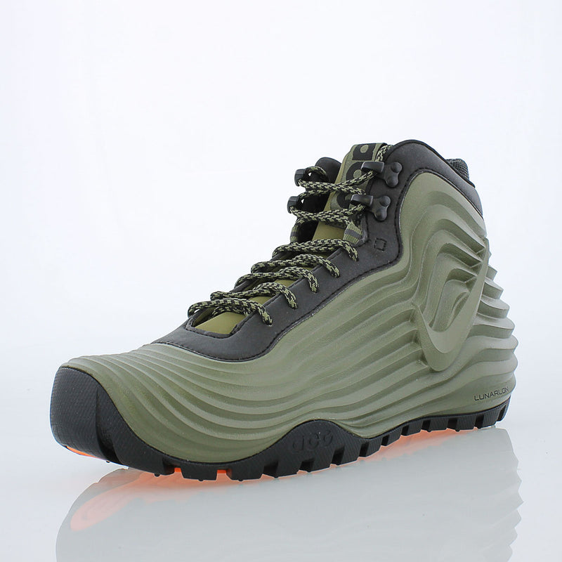 lunardome 1 sneakerboot