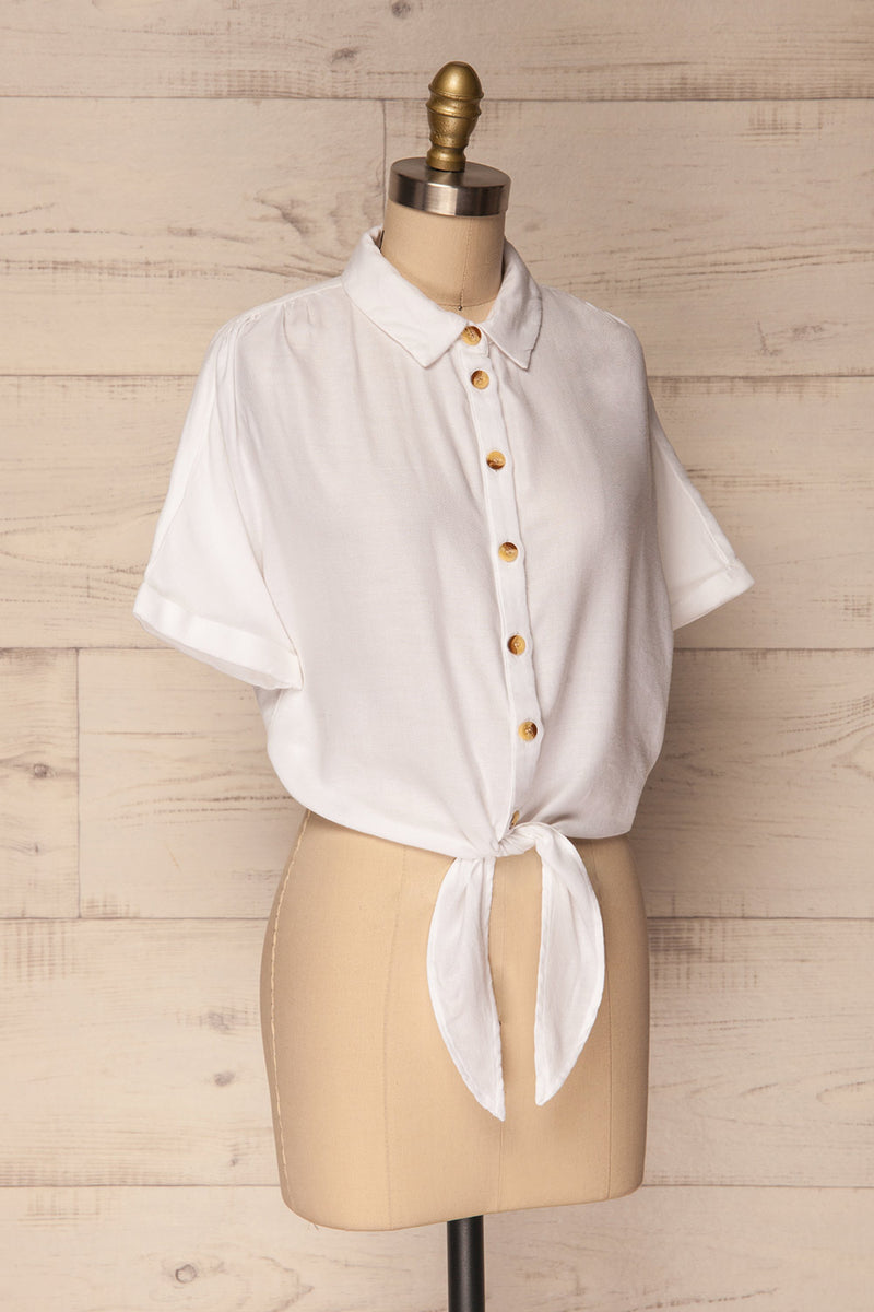 Istiaia White Tied Waist Crop Shirt | Boutique 1861