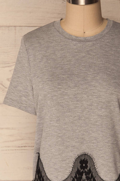 Mespelare Grey & Black T-Shirt with Lace | La Petite Garçonne 2