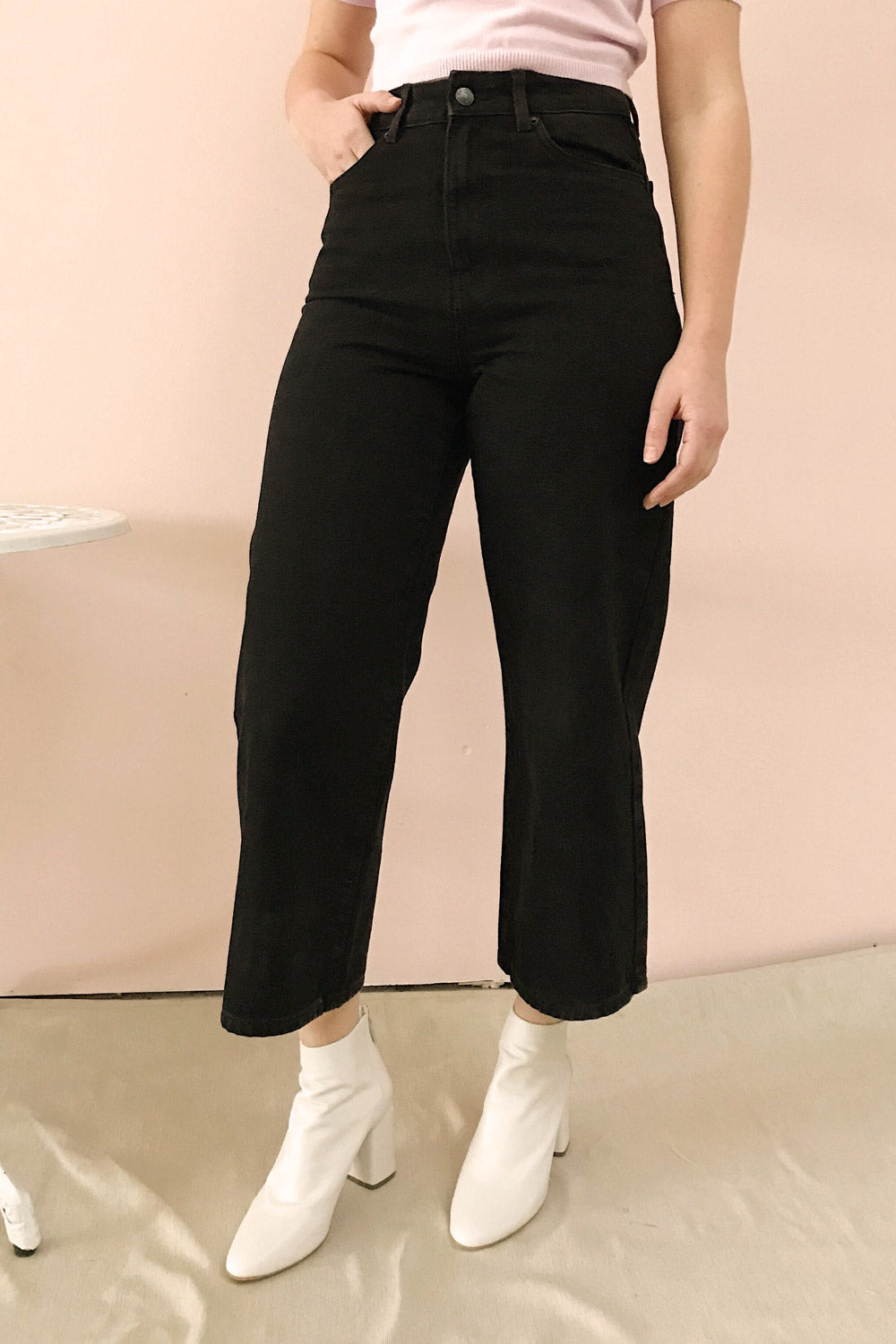 Rucka Black High-Waisted Flare Jeans | La petite garçonne