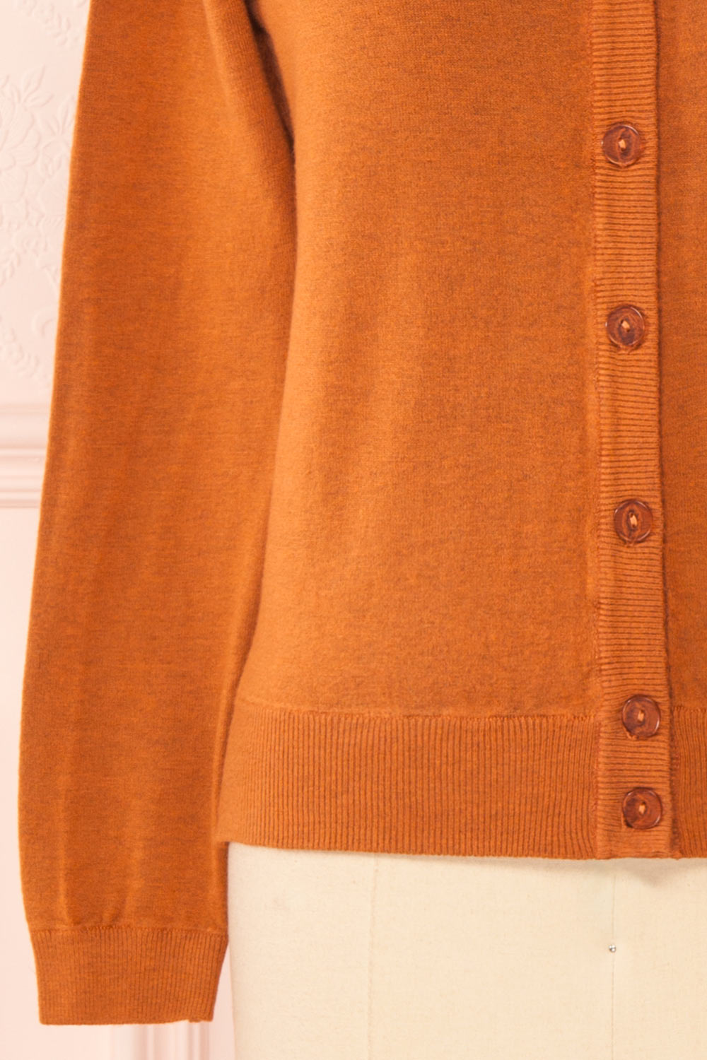 Vizela Brown Long Sleeve Button-Up Cardigan | Boutique 1861