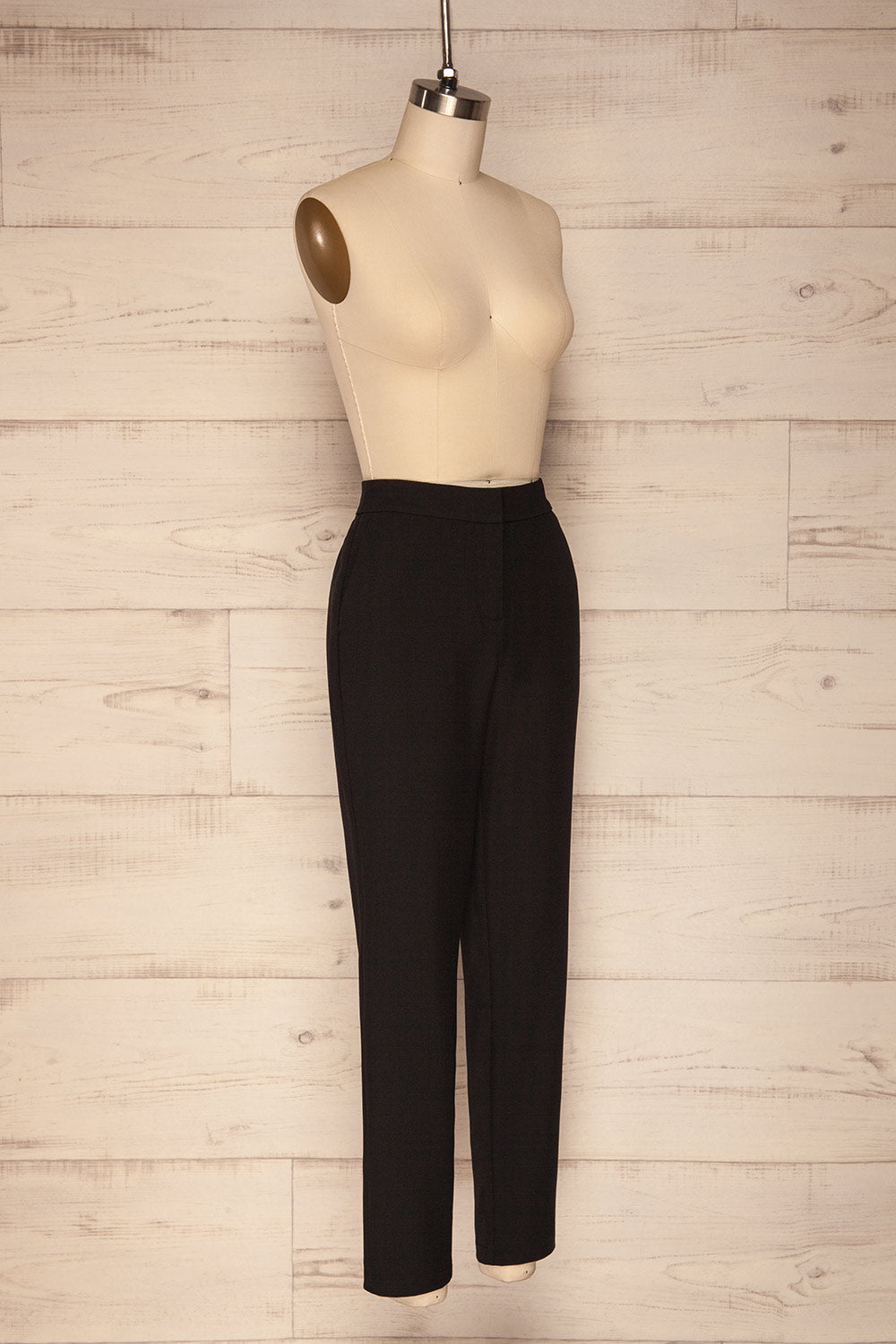 black fitted pants