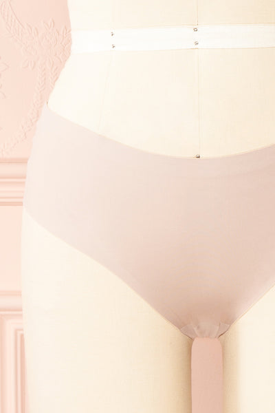 Nikki 3-pack Seamless Underwear | Boutique 1861 front beige close-up