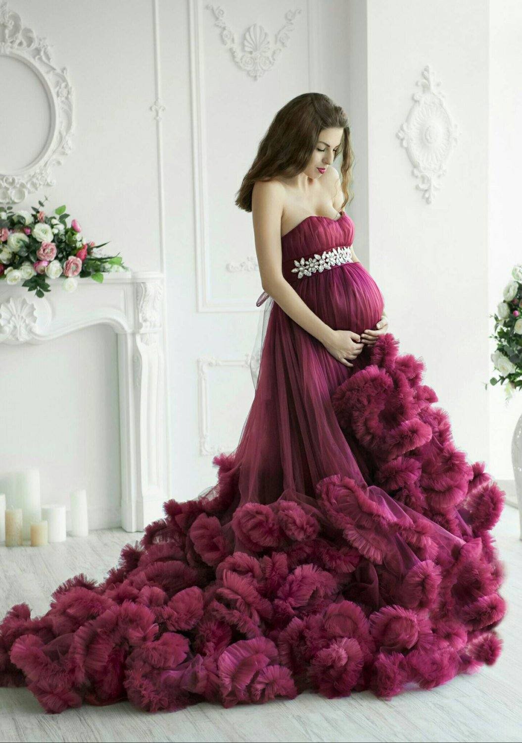 Maternity ruffled tulle dress photoshoot Pregnancy purple