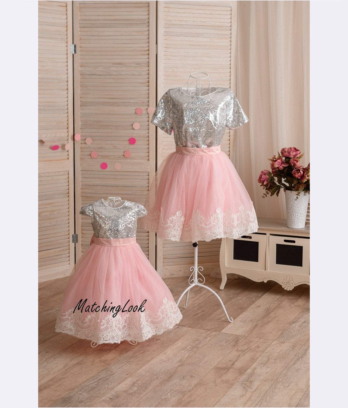 Mommy and Me Wedding Dresses Outfits, Mom Daughter Matching Dresses, S