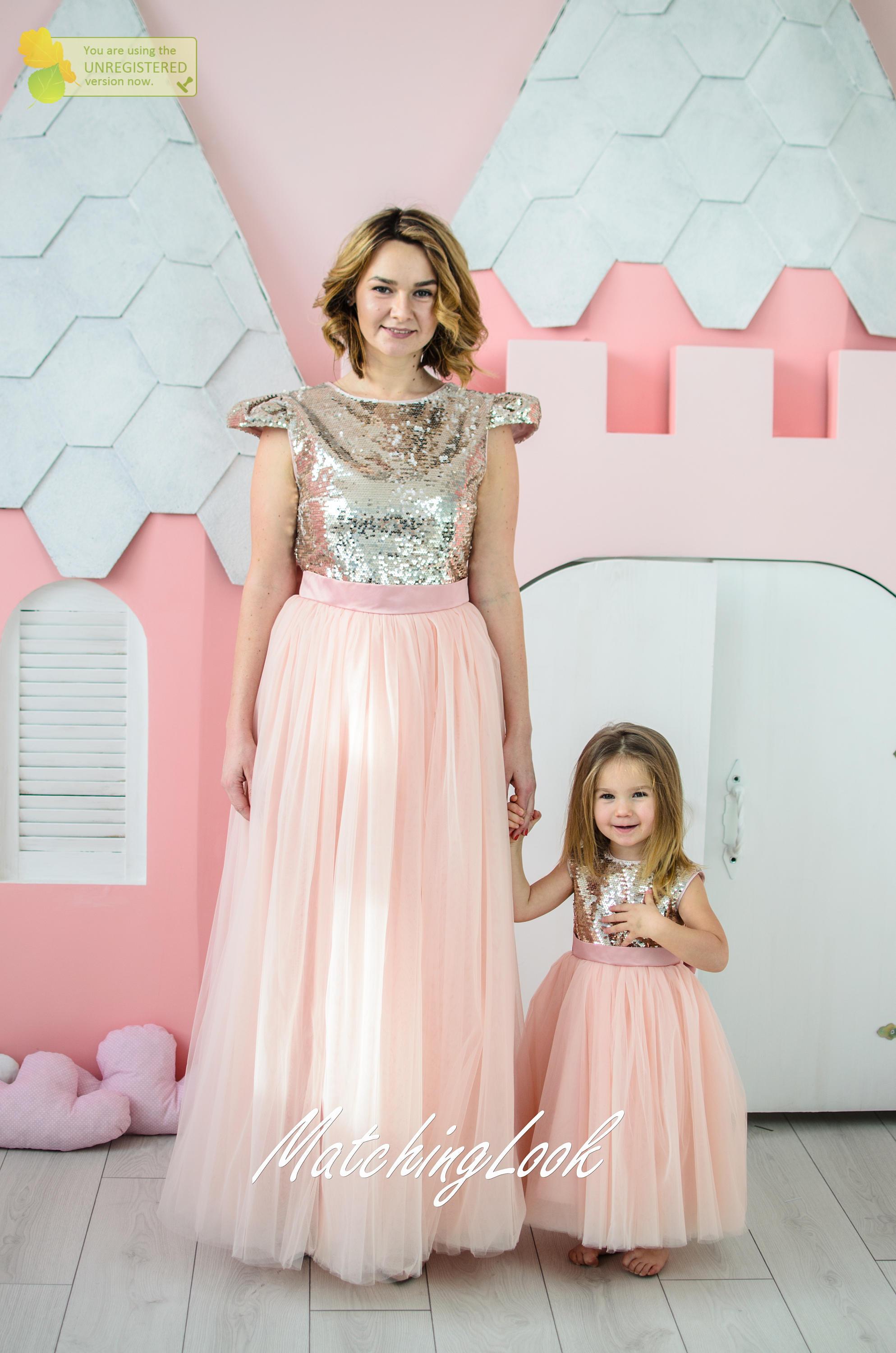 mom and daughter matching dresses