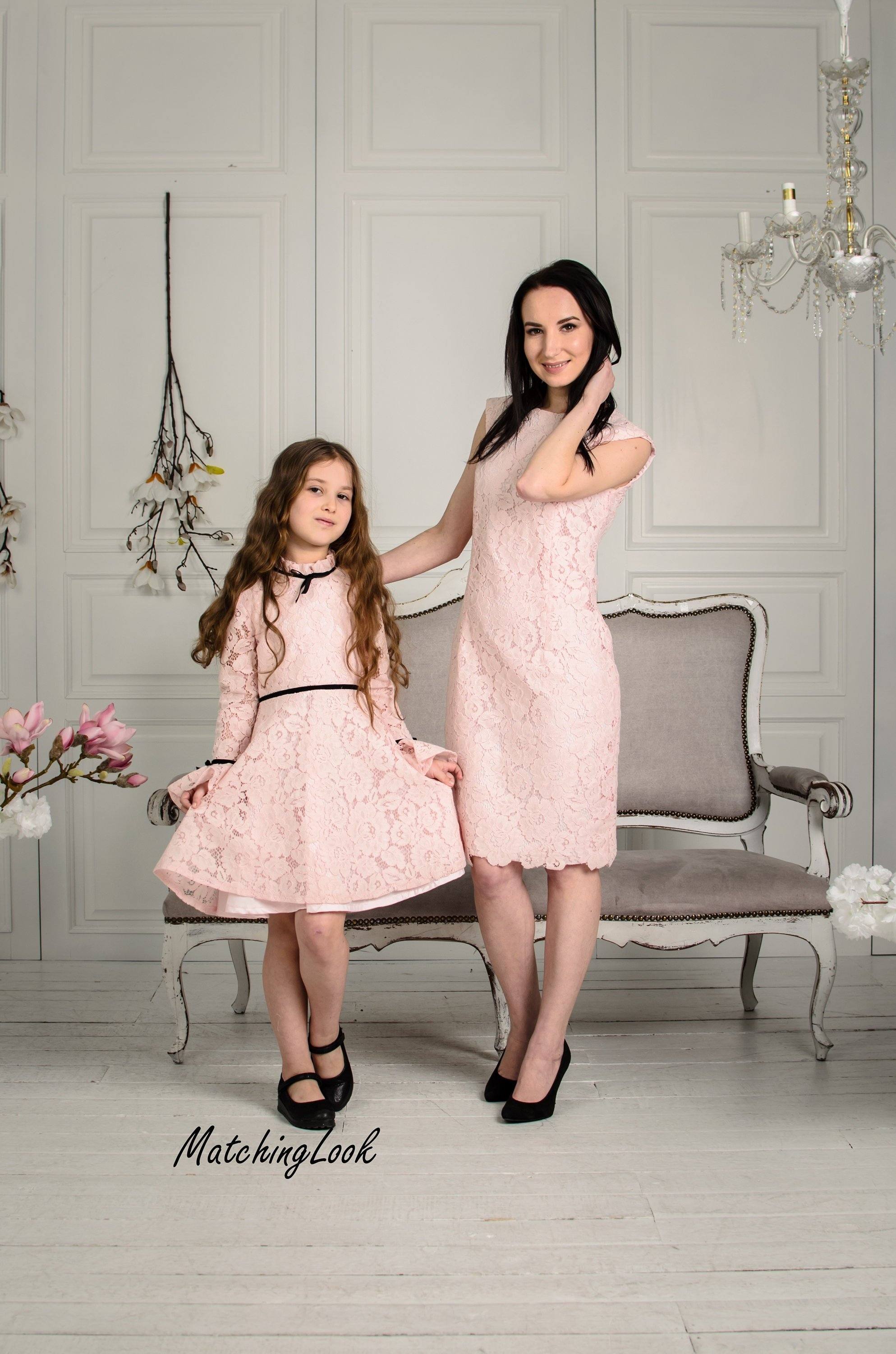 matching mum and daughter dresses