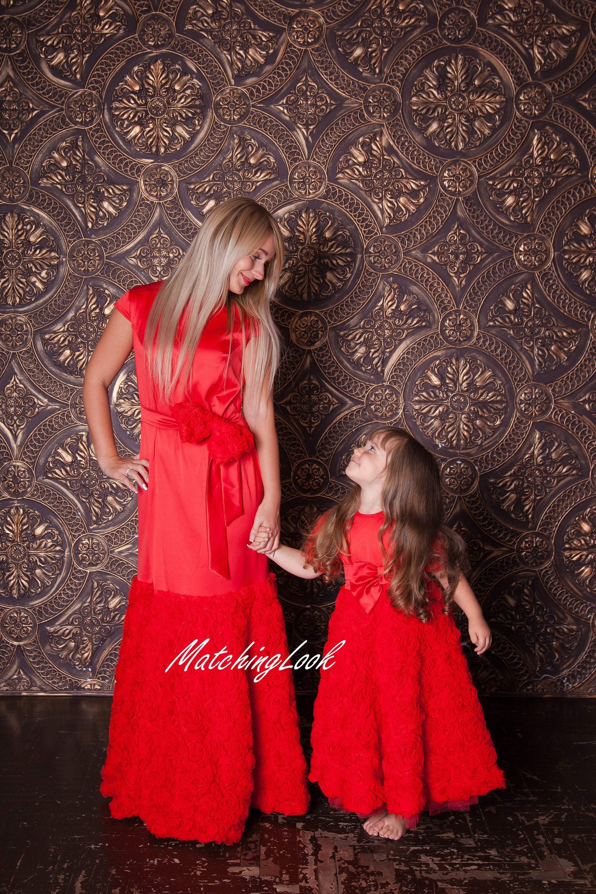 mother and daughter dress matching