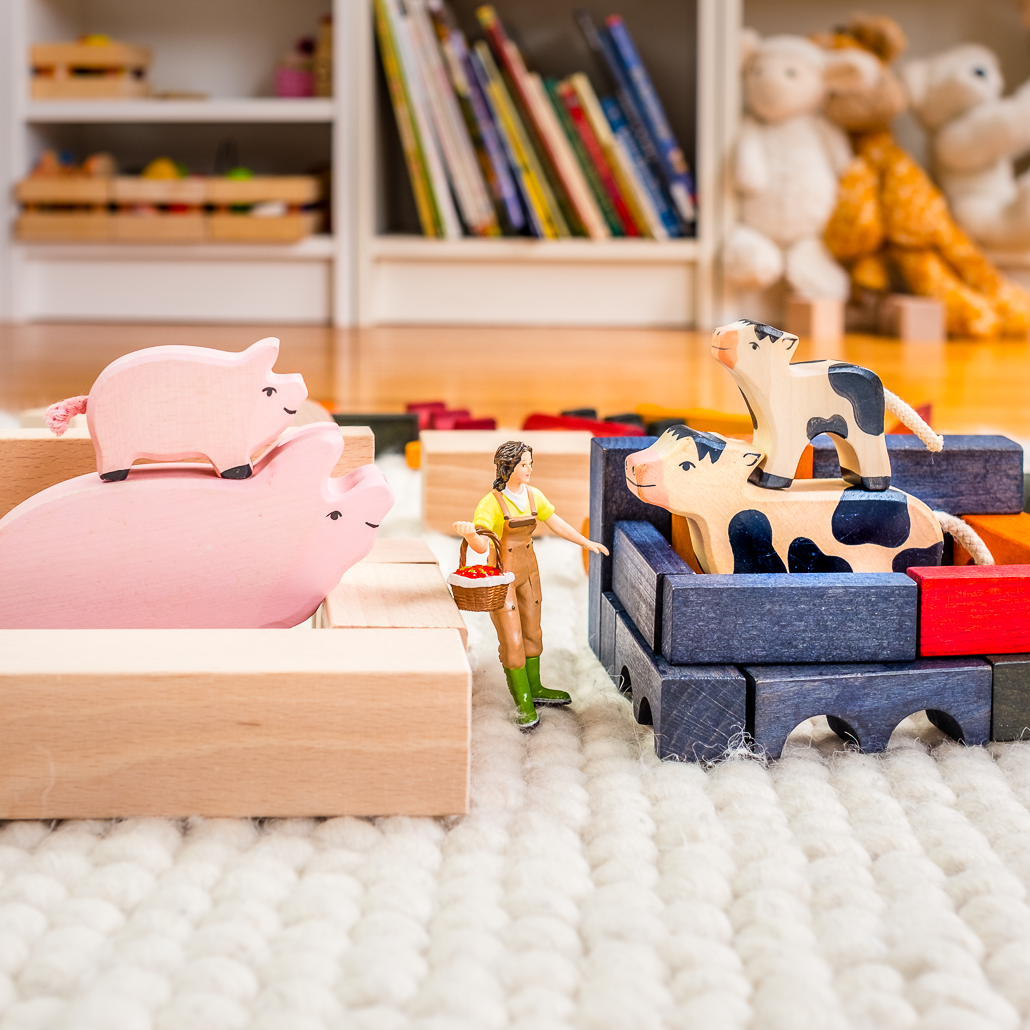 Extending Play: Farm Animal Figures – Dilly Dally Kids