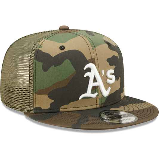 New Era 9FIFTY Atlanta Braves Snapback Trucker Hat in Camo | 60316812