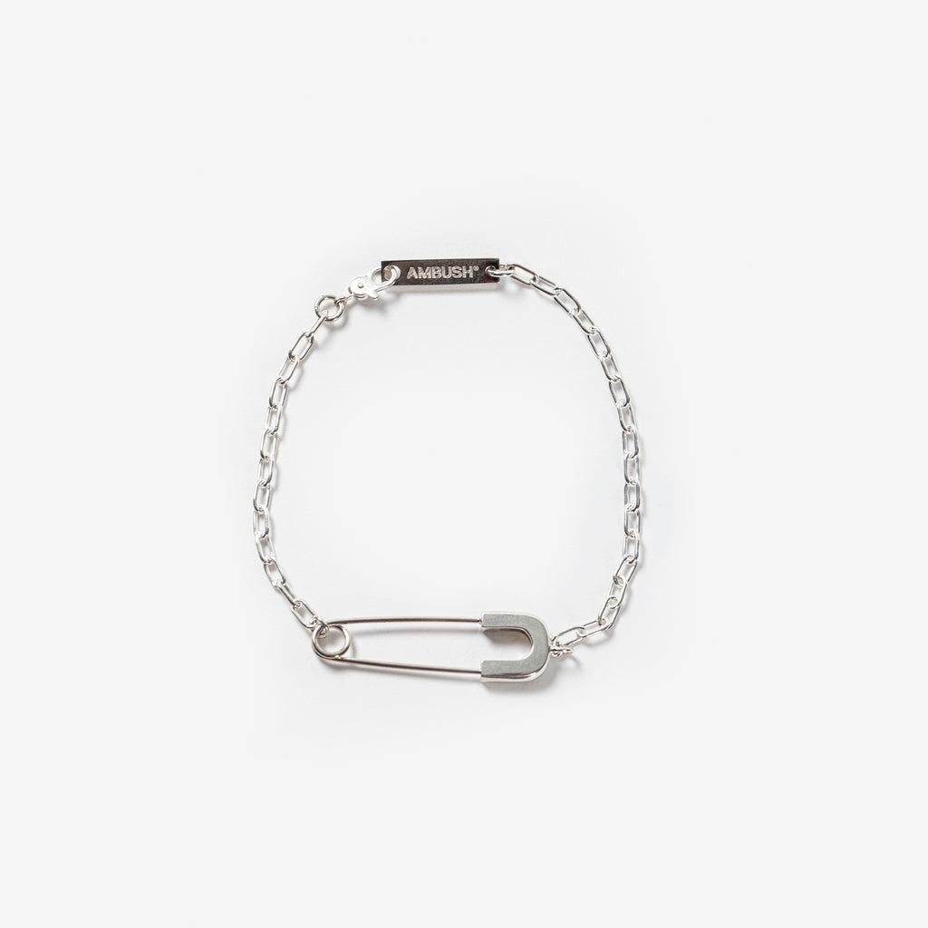 GARNI Safety Pin Bracelet - coastalcareeracademy.com