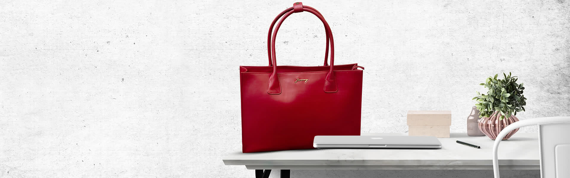 Christmas - Designer Tote Bags — Women's Leather Goods