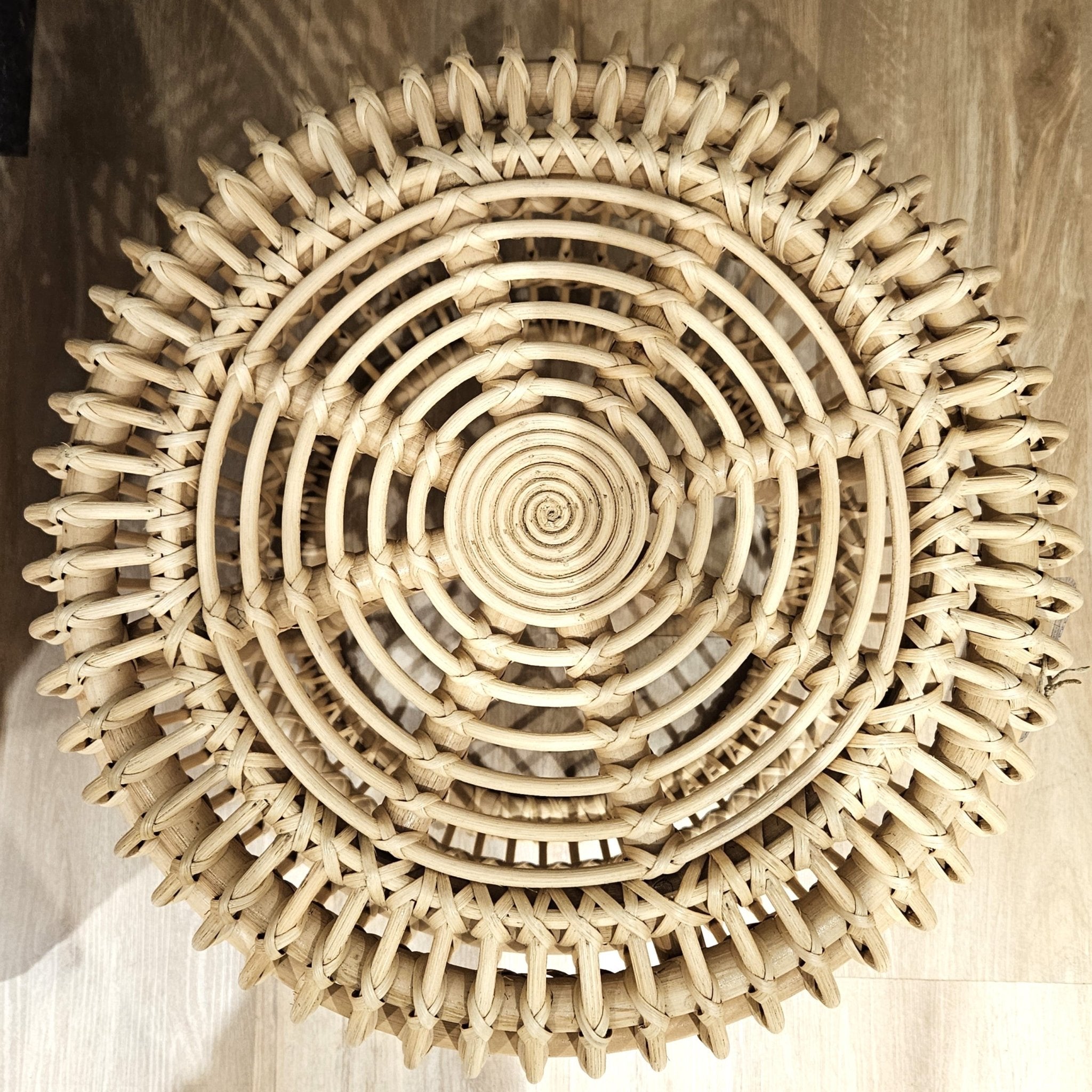 Ivy End table