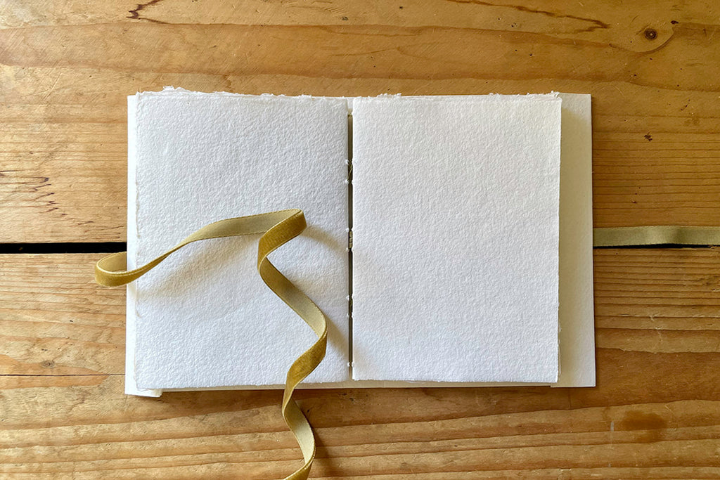 Lay flat cotton rag handmade paper sketchbook with cover and velvet ribbon