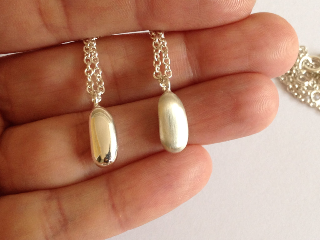 Pebble Bean Silver Necklace