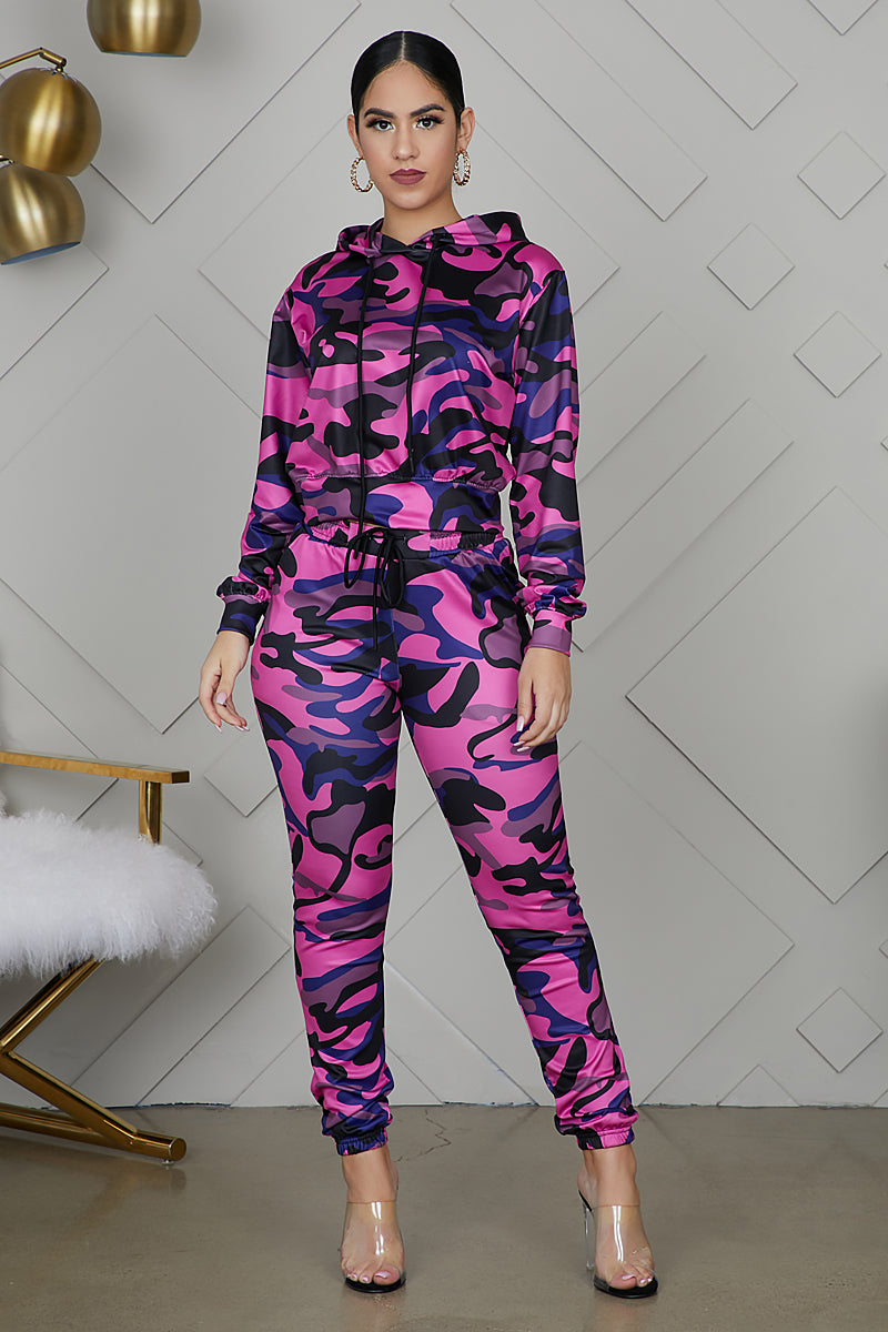 camouflage sweat suit outfit