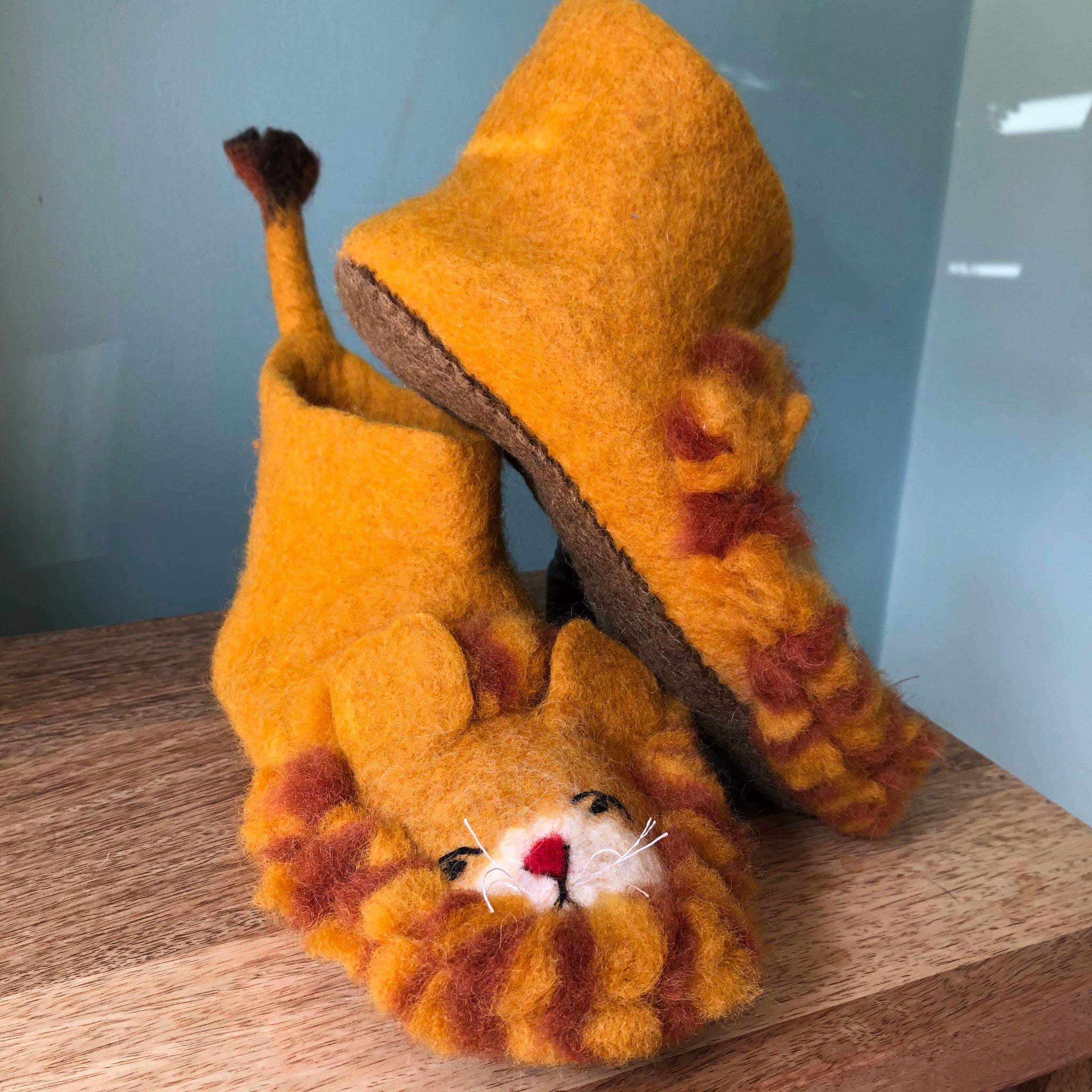 lion slippers for adults