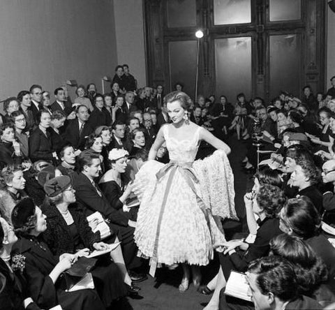 Dior fashion show 1950