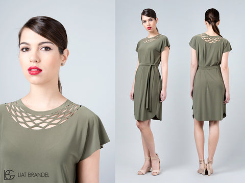 New khaki green chain dress. Suitable for everyday but not only, all the details are here