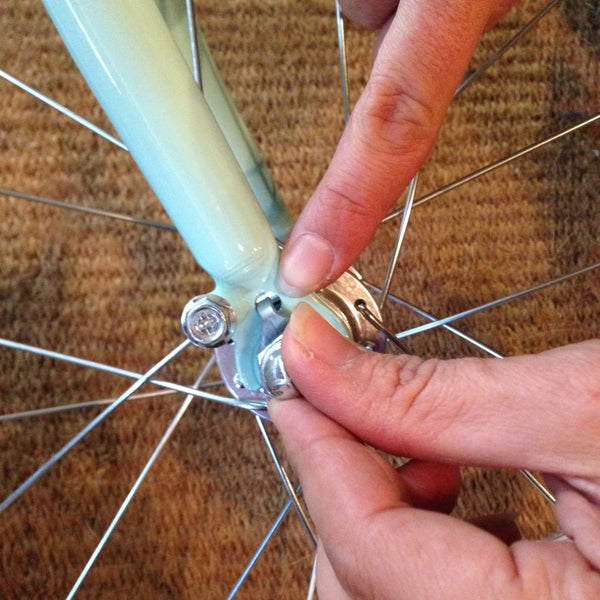 How to assemble a bobbin gingersnap