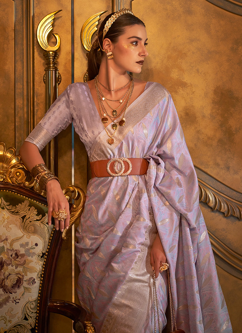 Buy Designer Saree | Lavender Zari Handloom Weaved Traditional Silk Saree  At Hatkay