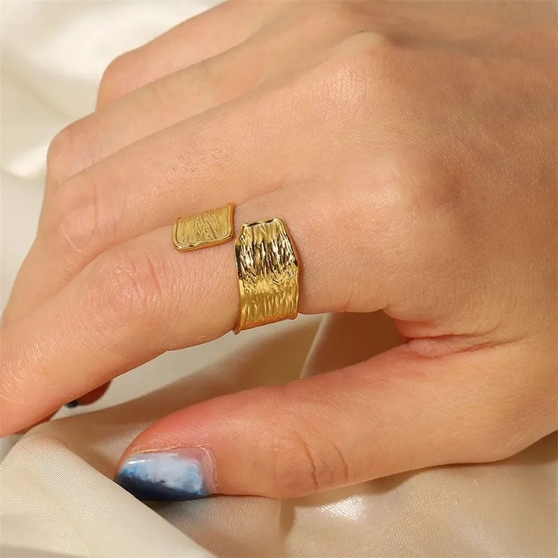 Billede af Wide Texture Ring 18K Guldbelagt