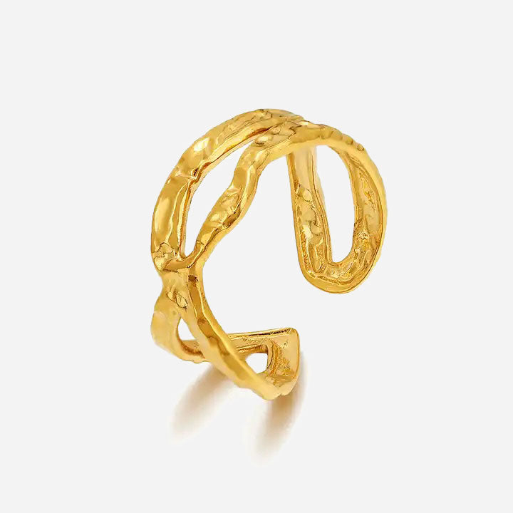 Se Twisted Melted Ring 18K Guldbelagt hos Callisto Jewellery