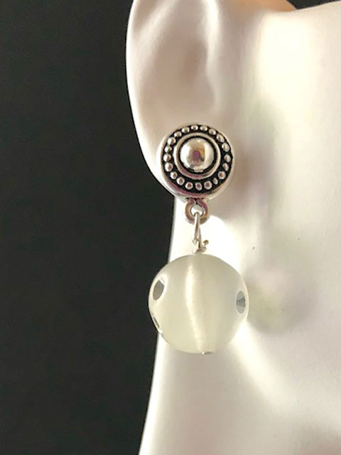 Silver and dotted post frosted lucite ball earrings