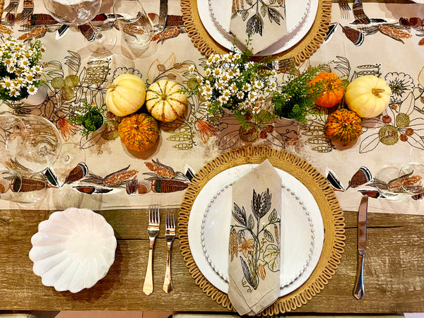 Thanksgiving embroidered table runner and dinner napkin