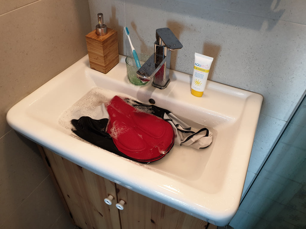 washing cycling shorts