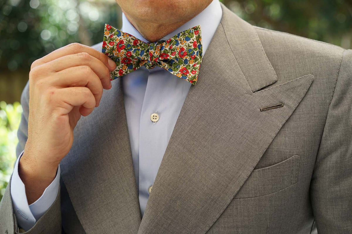 Medellín Flower Self Bow Tie | Wedding Floral Self-Tied Bowtie for Men ...