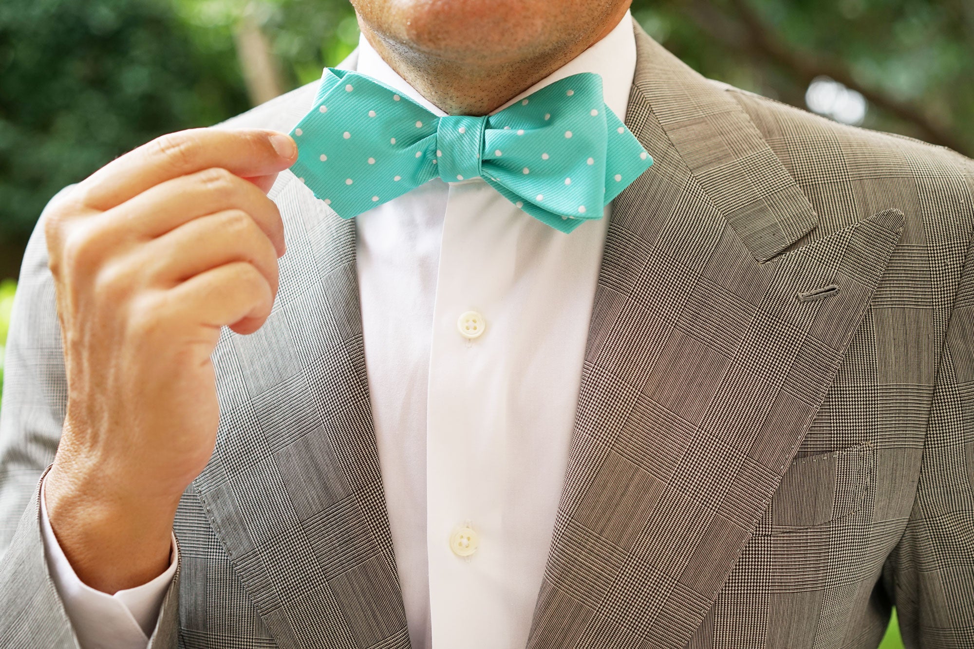 Seafoam Green with White Polka Dots Self Tie Diamond Tip Bow Tie Ties ...