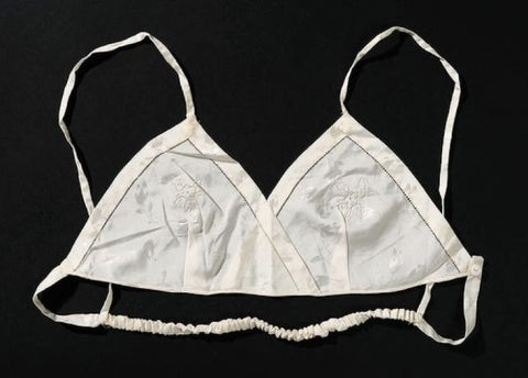 A teenager created the modern bra #bra #brasiere #corsets #1913 #women